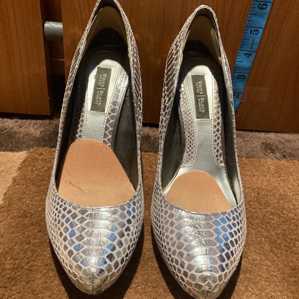 WHBM Size 6 Silver platform